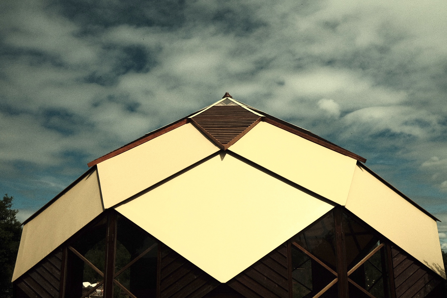 Livity Temple Zomes — detail photo 6