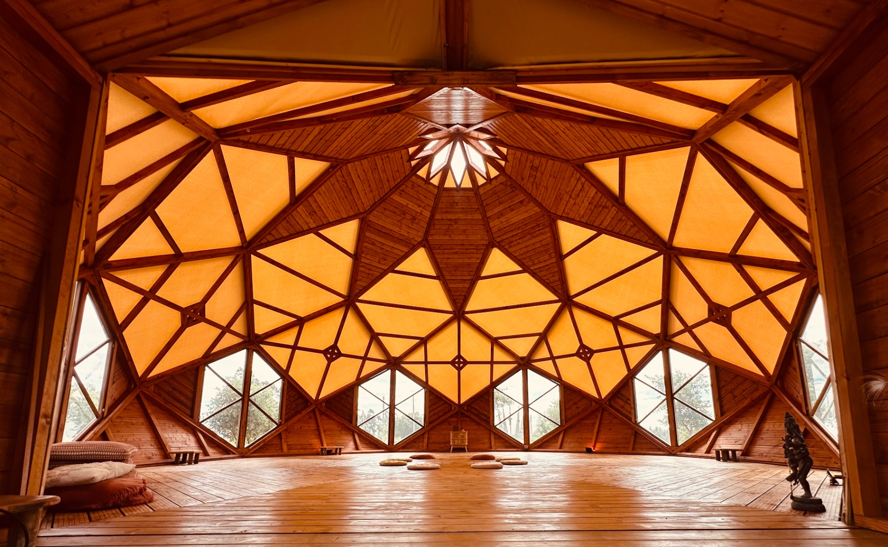 Livity Temple Zomes — detail photo 8