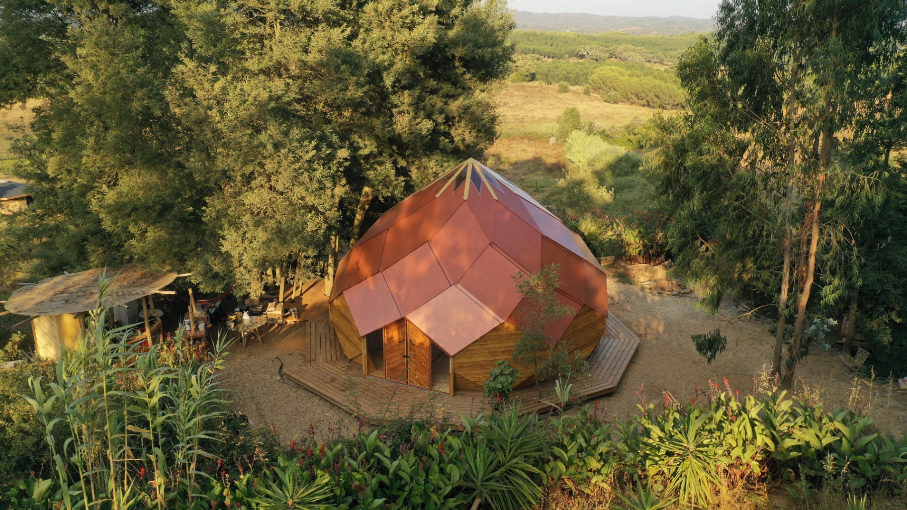 Livity Temple Zomes — showcase photo 4